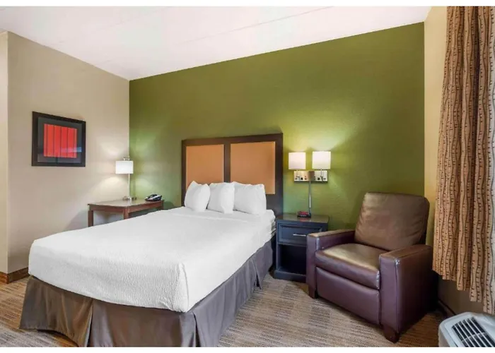 6 Chicago Il Motel